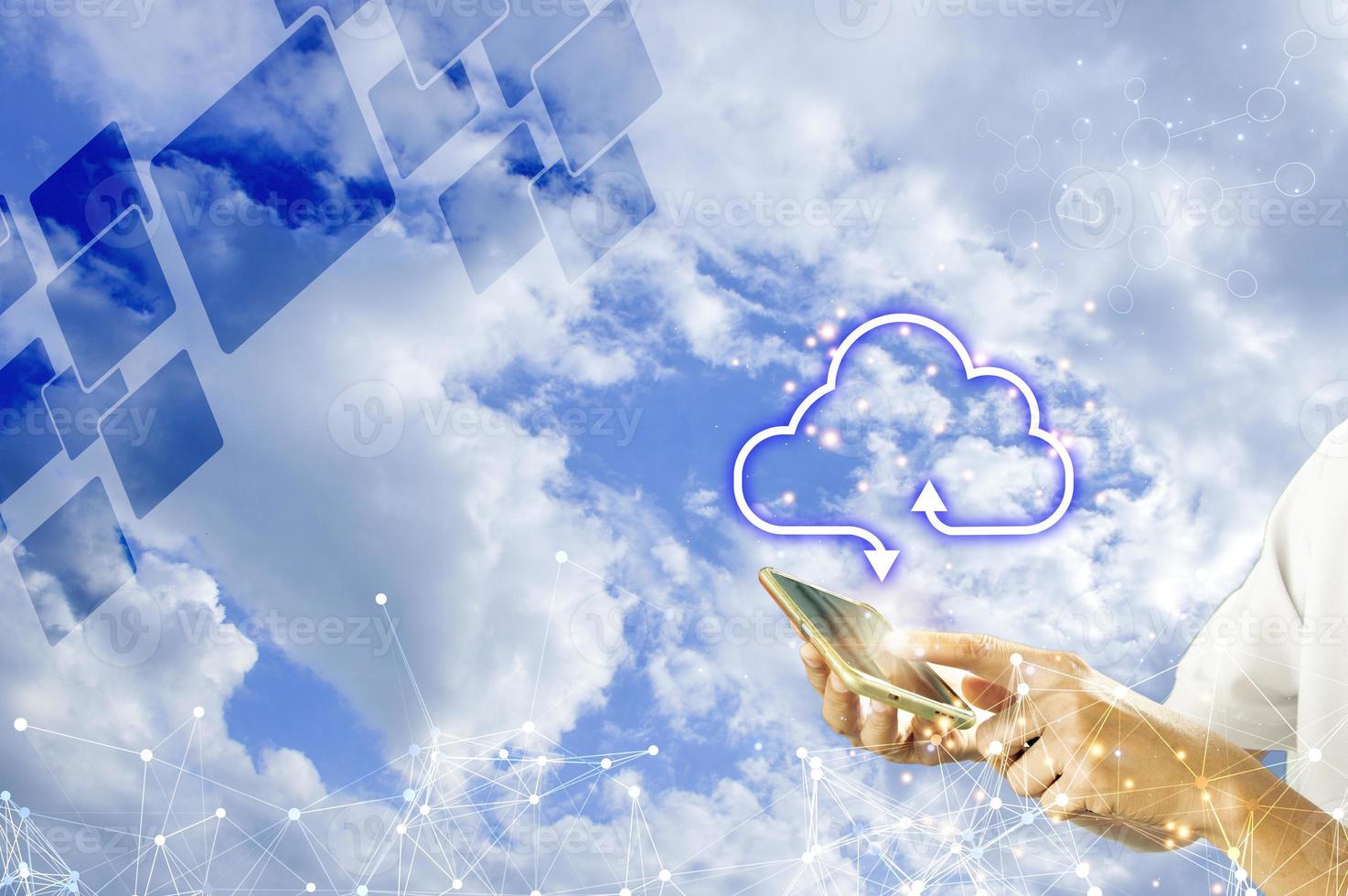 The concept of using online cloud computing is convenient, economical, energy-saving and low-cost. photo