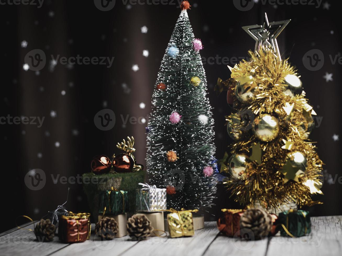 Christmas tree and gift box balls. Bokeh garlands in the blur background . cube block to contain the purpose of doing business overcoming. Developing ideas for the new year 2023 photo