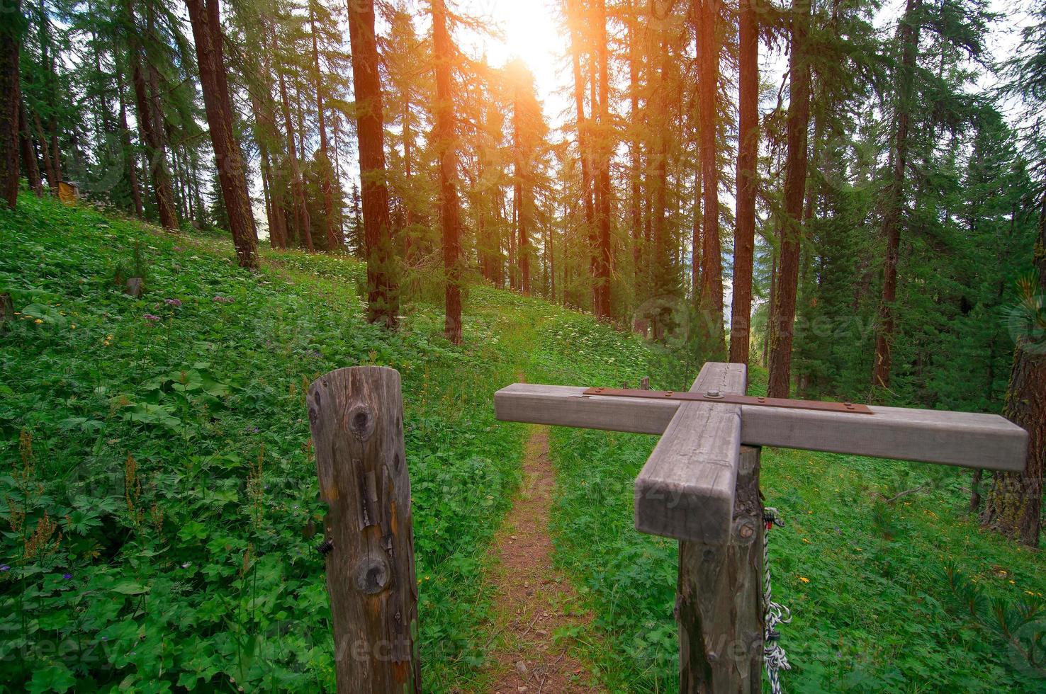 Revolving passage on mountain trail photo