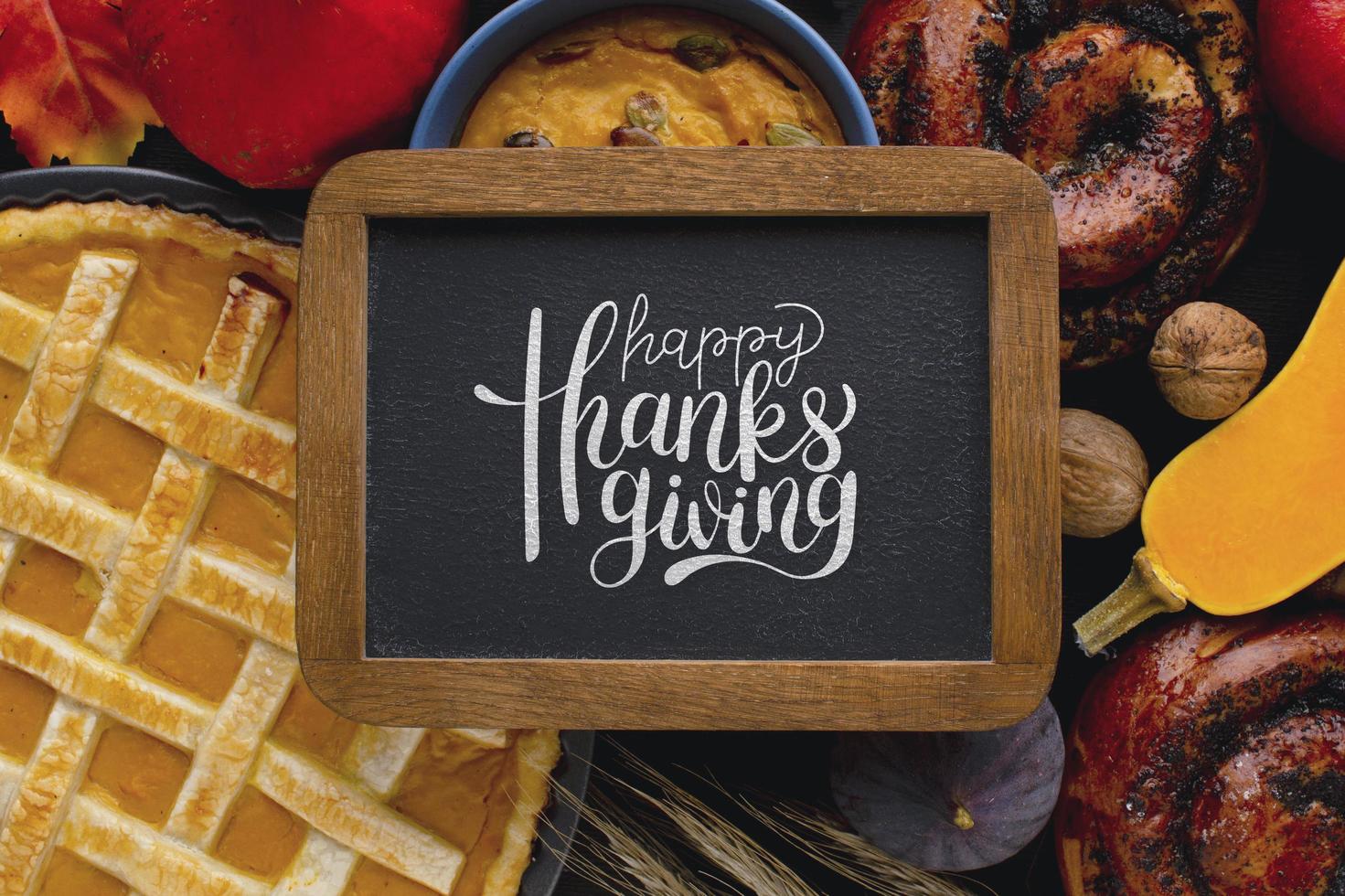 Thanksgiving banner with pie photo