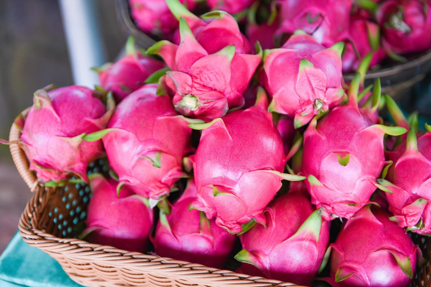 fresh-pitaya-dragon-fruit-in-the-basket-for-sale-in-the-fruit-market