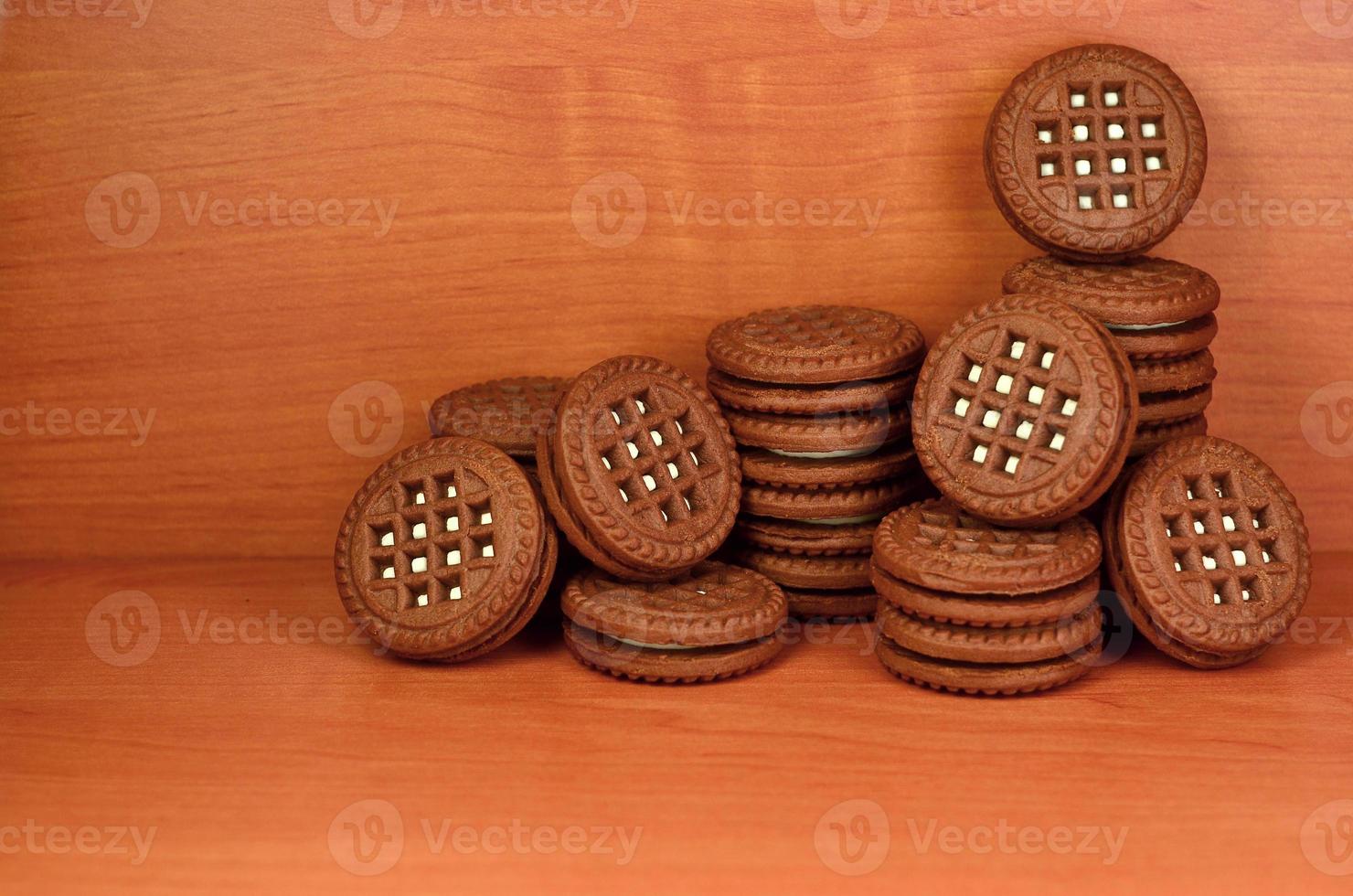 Sandwich round biscuits with vanilla filling photo