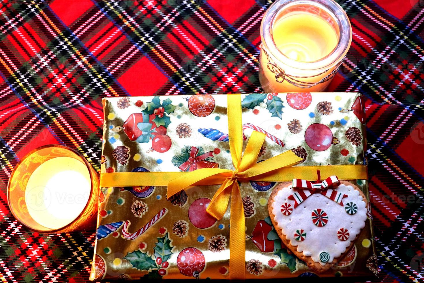 photo christmas candles and box with gift and gingerbread