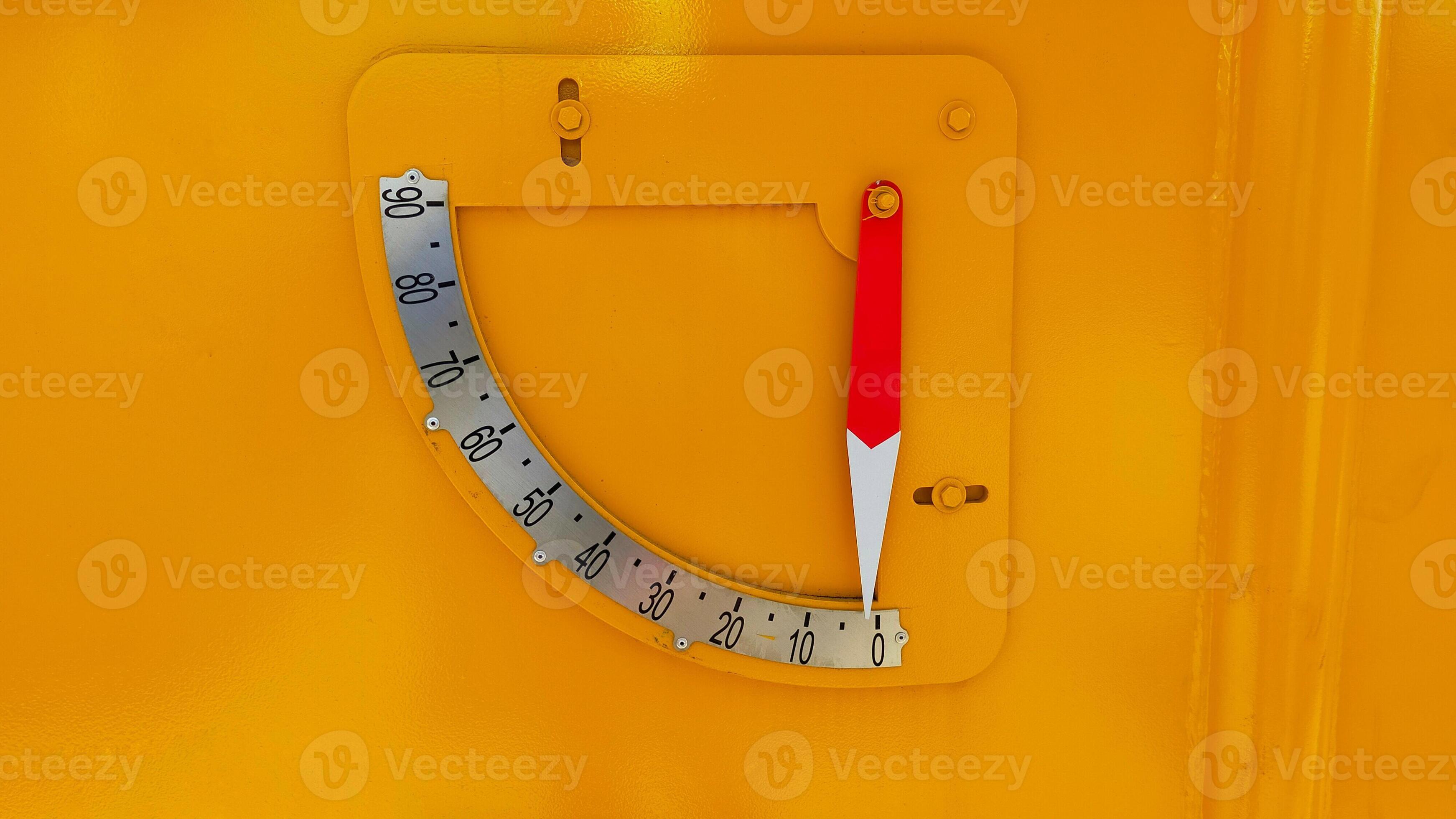 Photo of angle indicator of boom mobile telescopic crane, located at