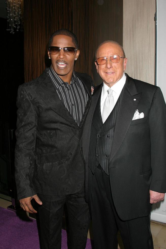 jamie foxx clive davis clive davis fiesta anual pre-grammy beverly hilton hotel beverly hills, ca 7 de febrero de 2006 foto