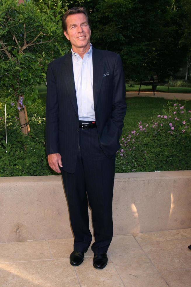 Peter Bergman arriving at the Academy of Television Arts and Sciences reception for 2008 Daytime Emmy Nominees Savannah Resturant Burbank, CA June 9, 2008 photo