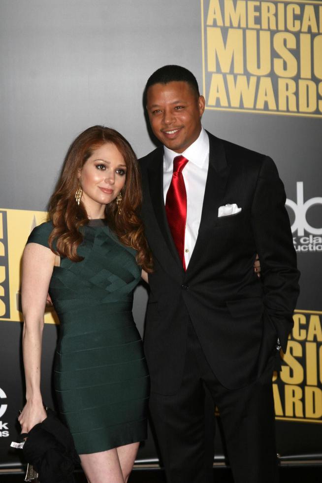 terrance howard llegando a los premios de música americana 2008 en el teatro nokia en los angeles, ca 23 de noviembre de 2008 foto