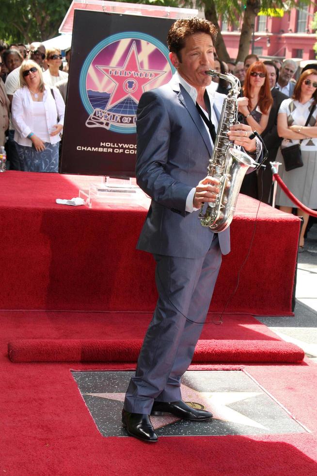 Dave Koz at the Hollywood Walk of Fame Star Ceremony honoring Dave Koz Capital Building in Hollywood Los Angeles, CA September 22, 2009 photo