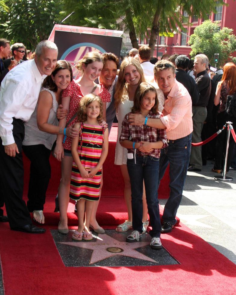 Dave Koz and Family at the Hollywood Walk of Fame Star Ceremony honoring Dave Koz Capital Building in Hollywood Los Angeles, CA September 22, 2009 photo