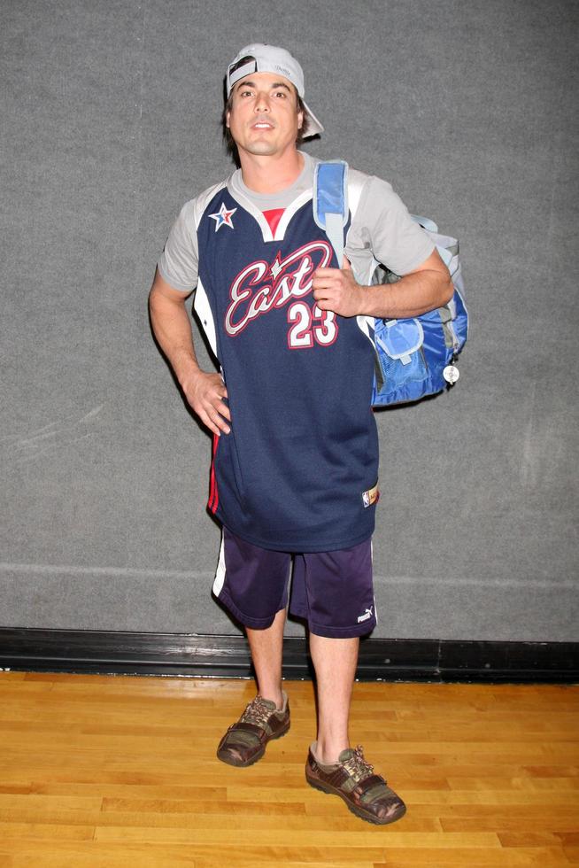 Bryan Dattilo at the 20th James Reynolds Days of Our Lives Basketball Game at South Pasadena High School in Pasadena, CA on May 29, 2009 photo
