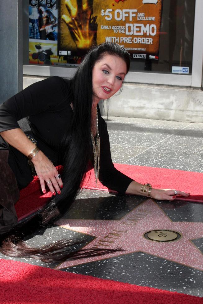 crystal gayle en la ceremonia de la estrella del paseo de la fama de hollywood para crystal gayle on vine, justo al norte de sunset blvd los angeles, ca 2 de octubre de 2009 foto