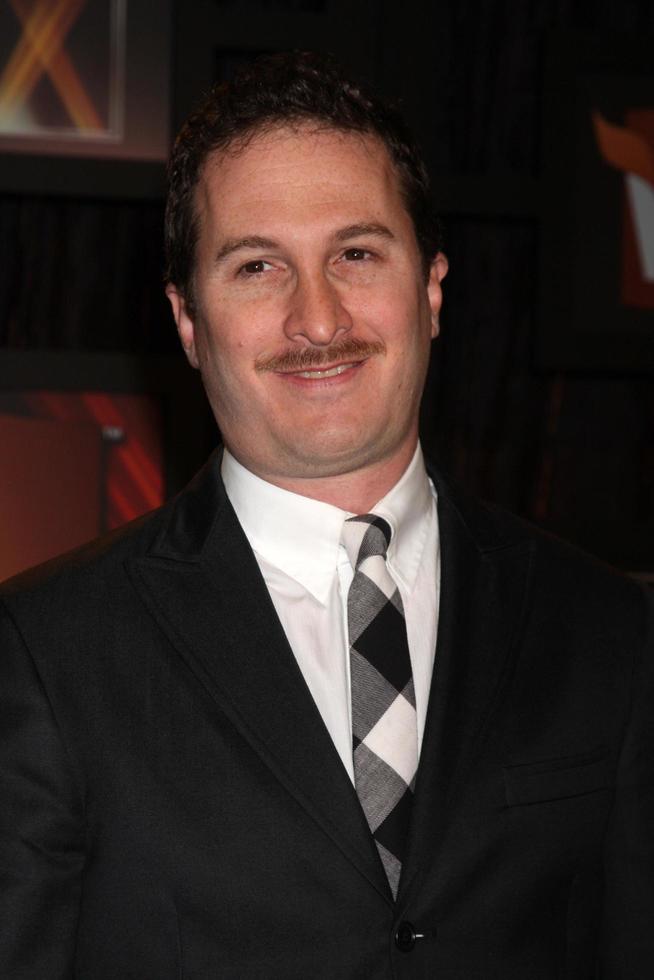 darren aronofsky llegando a los premios critic s choice en el centro cívico de santa mónica, en santa mónica, ca, el 8 de enero de 2009 foto