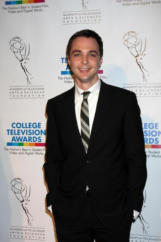 Jim Parsons arriving at the 30th College Television Awards Gala at Culver Studios in Culver City, CA on March 21, 2009 photo