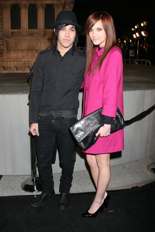 Peter Wentz and Ashlee Simpson Cloverfield Movie Premiere Paramount Studios Theate Los Angeles, CA January 16, 2008 photo