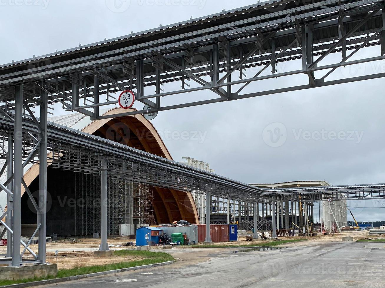 imagen exterior de grandes edificios industriales y comerciales de acero laminado en frío foto