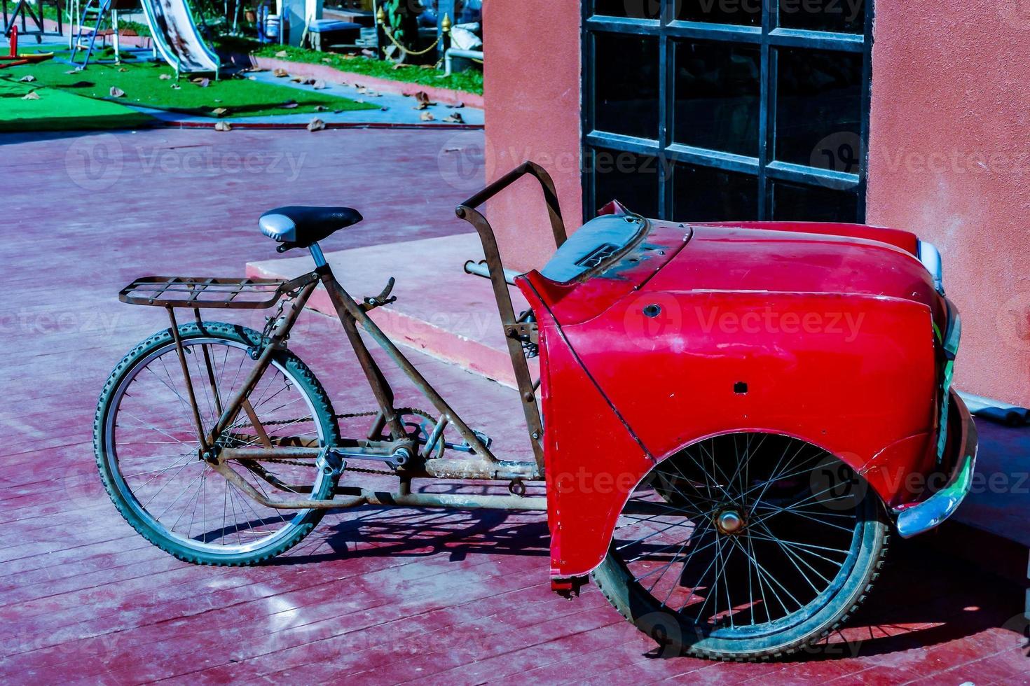 Red cart view photo