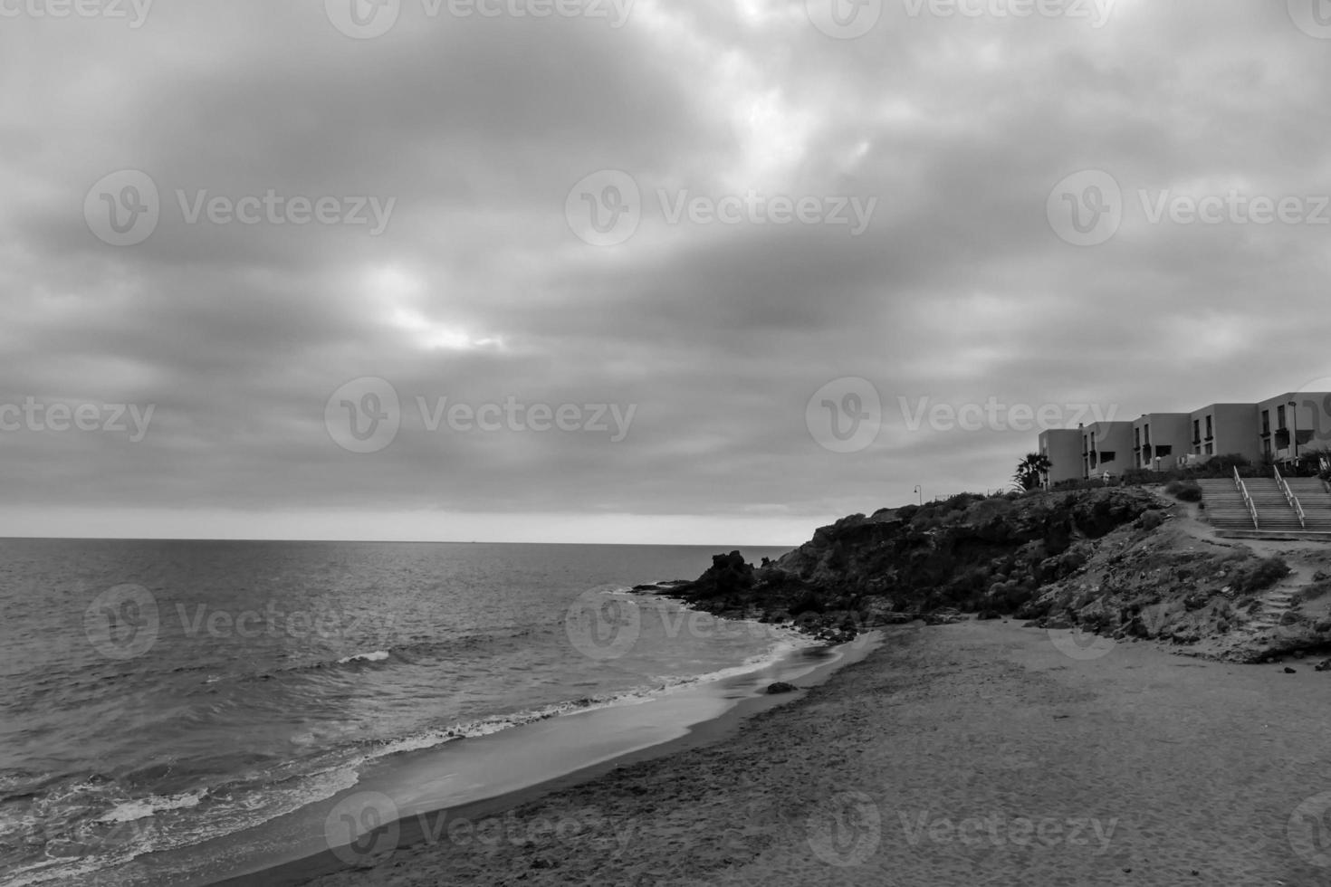 Cloudy ocean view photo