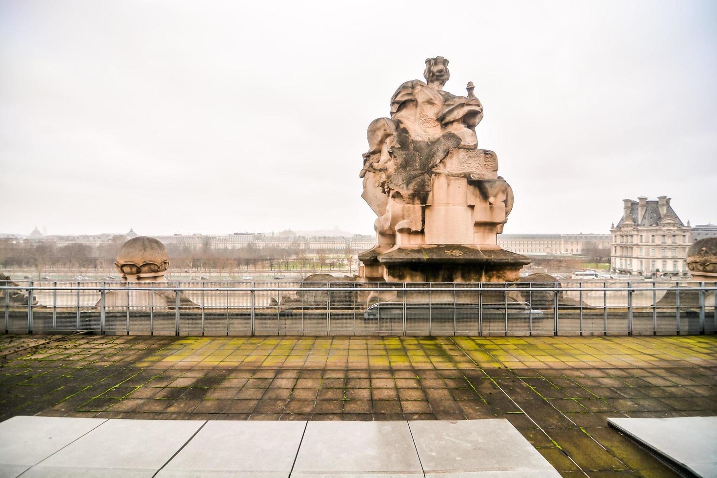 París, Francia, 2018 - vista de la azotea de la estatua de Orsay foto