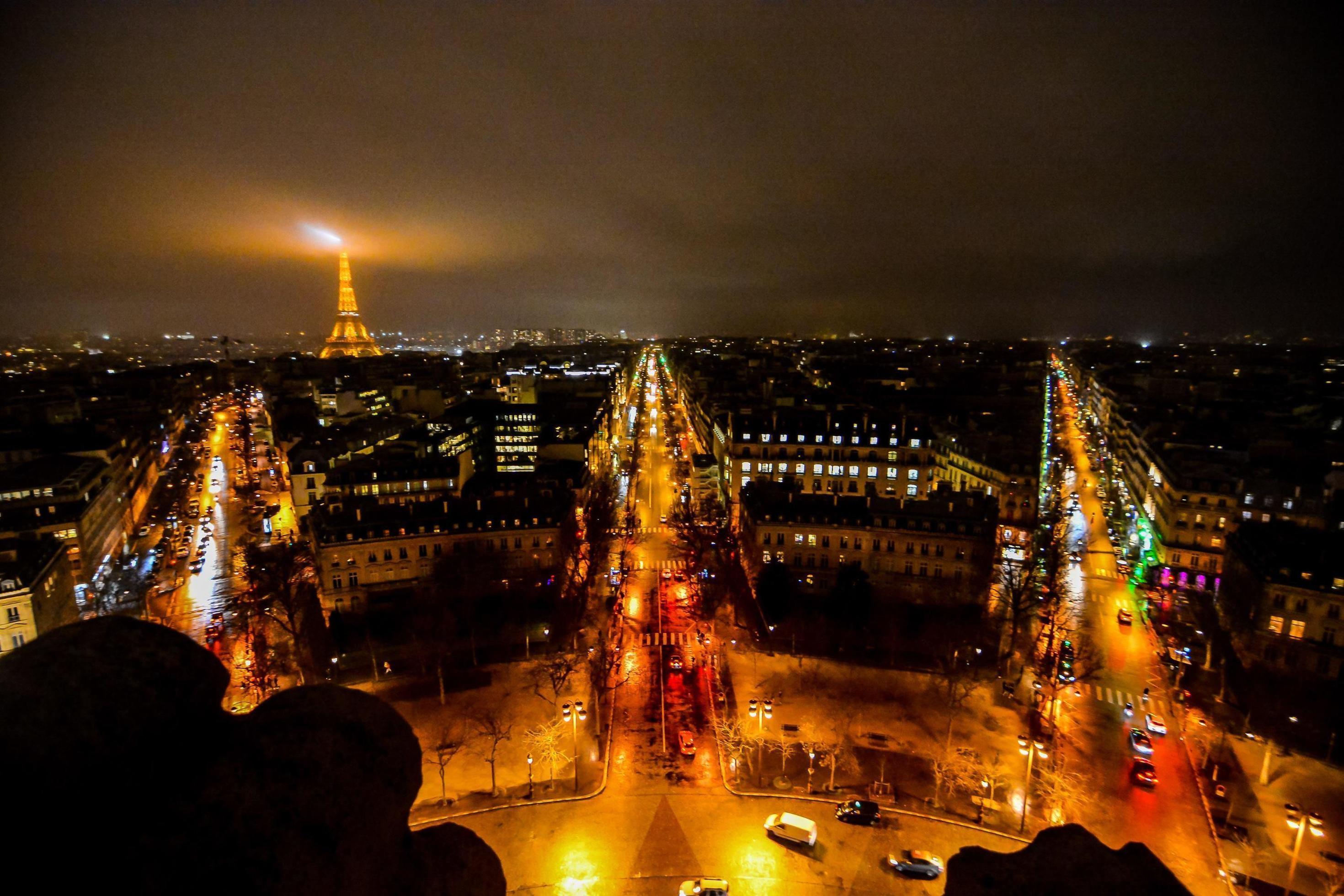 ご自宅用限定お買い得品 view-of-paris-at-night-france- トップス