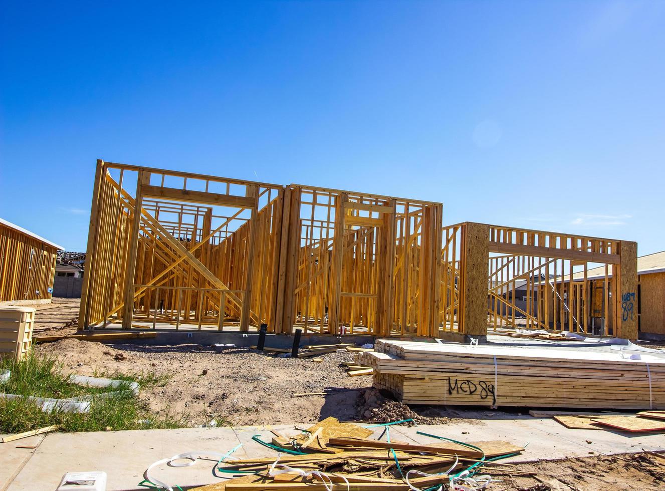 etapa de encuadre de la construcción de viviendas nuevas foto