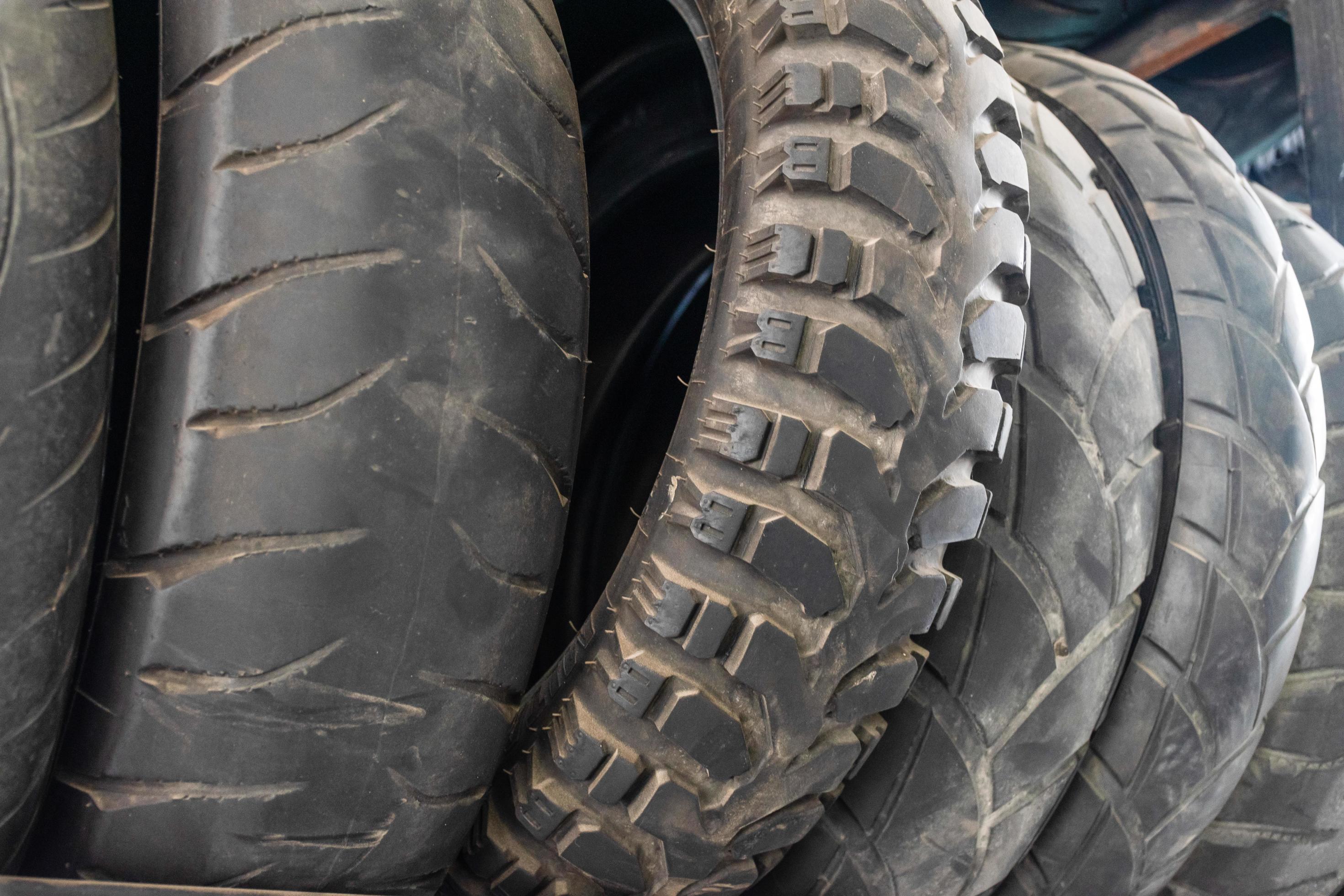 Motorcycle tire shop 14840981 Stock Photo at Vecteezy