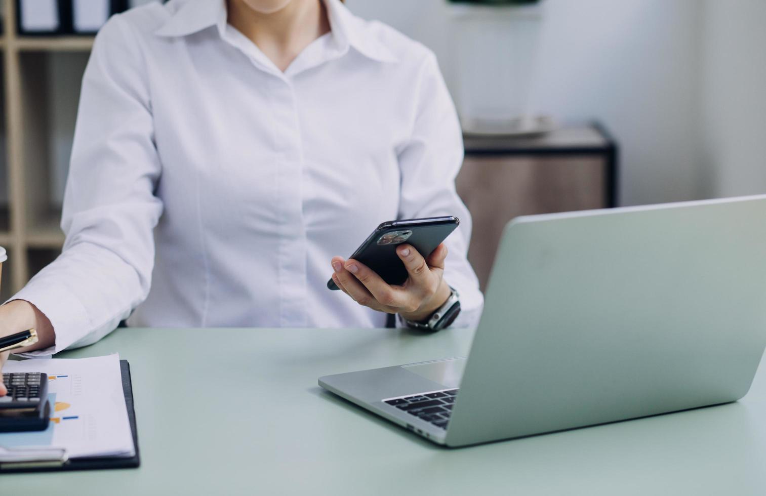 KPI Business Analytics Data Dashboard. Analyst Using Computer photo