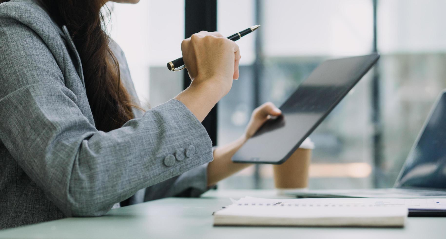 KPI Business Analytics Data Dashboard. Analyst Using Computer photo