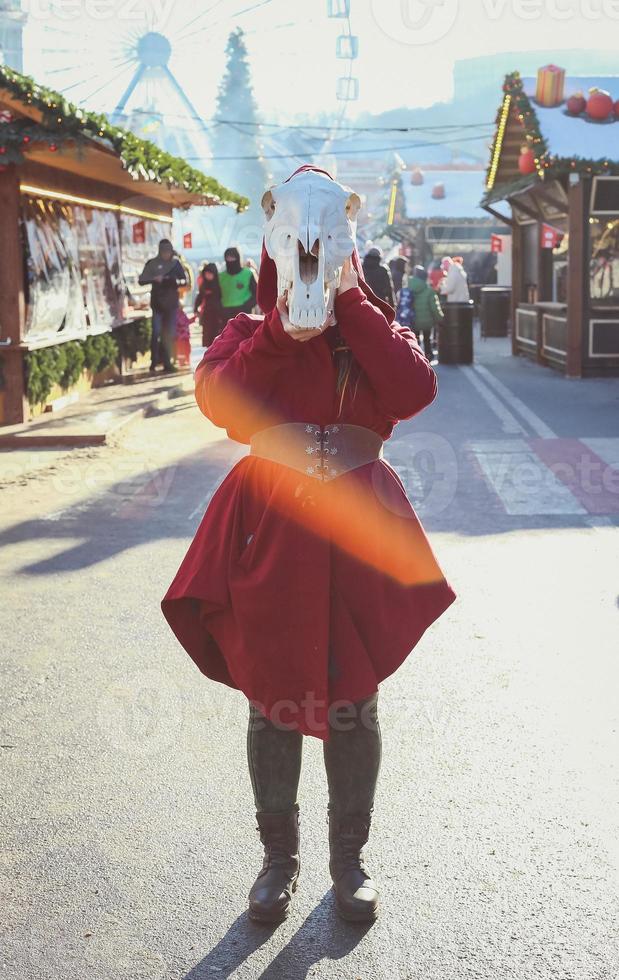 Lady with animal skull scenic photography photo