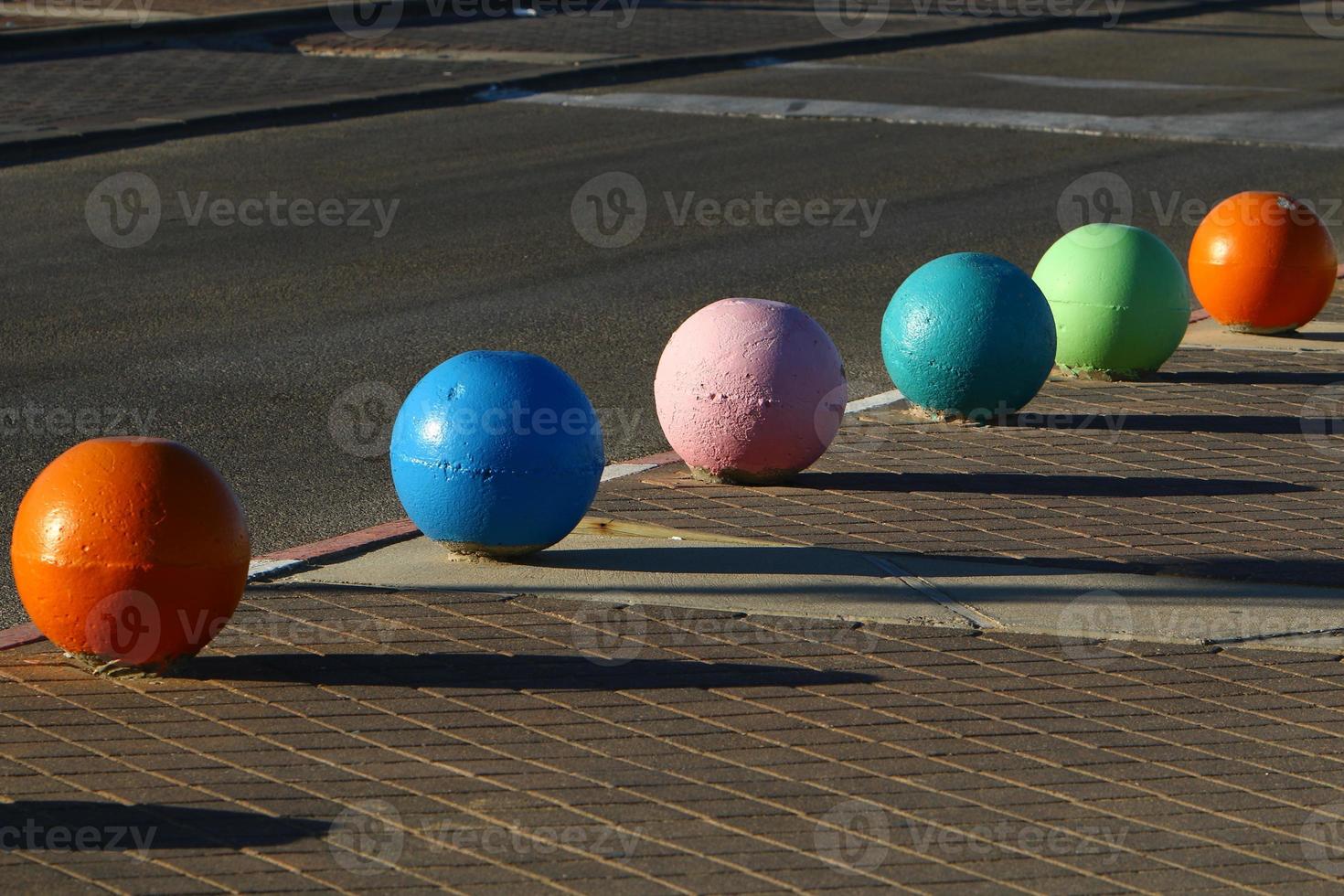 Pavement along the road for pedestrian traffic. photo