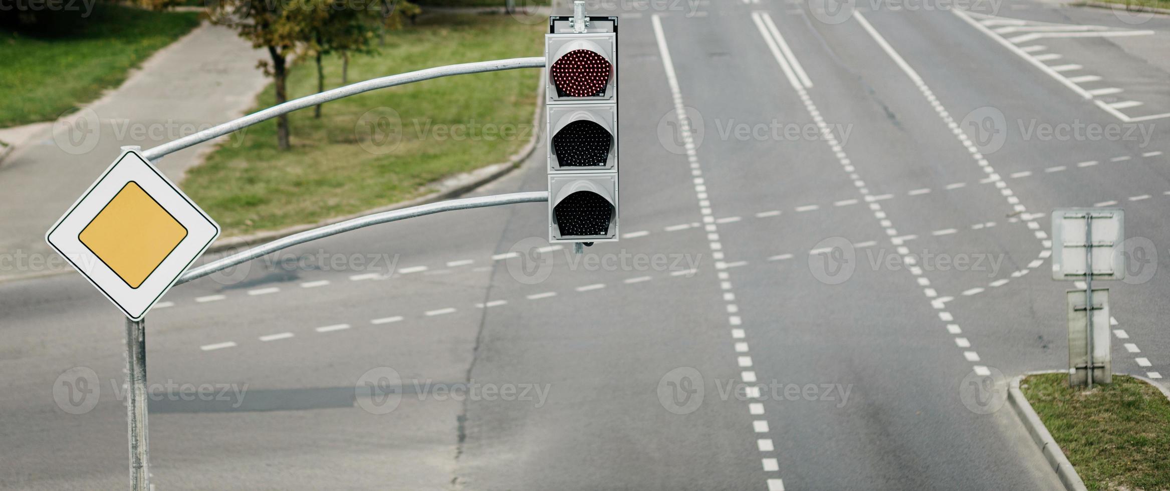 Traffic light showing red signal photo