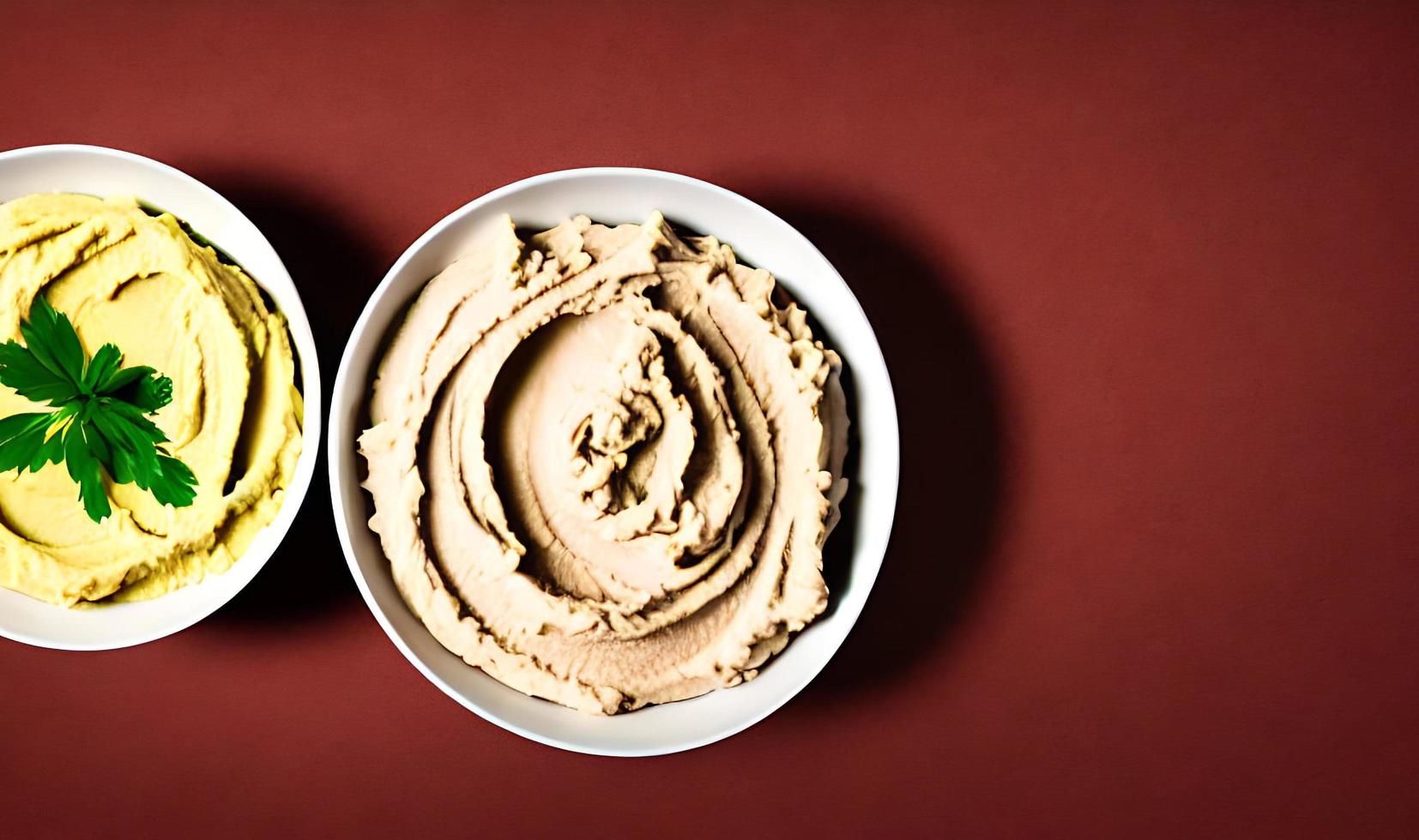 comida sana. hummus orgánico tradicional recién hecho. foto