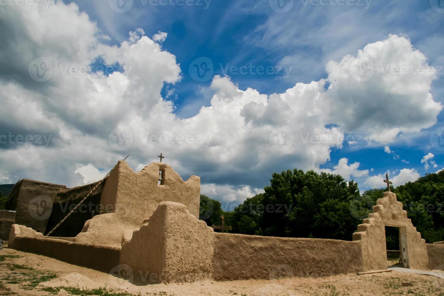 San Lorenzo de Picuris church in New Mexico photo