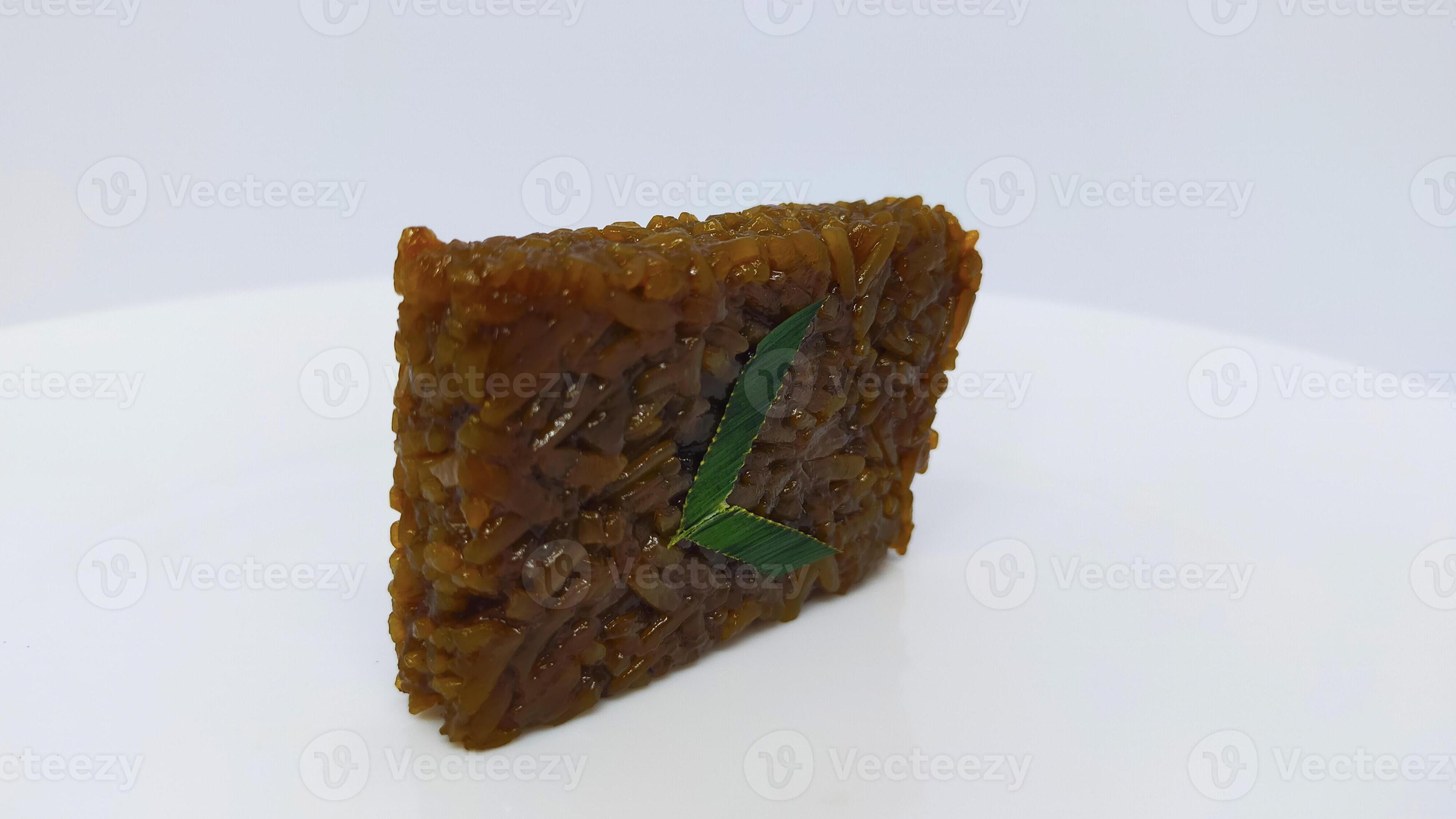 wajik o wajid, también conocido como comida indonesia pulut manis, es