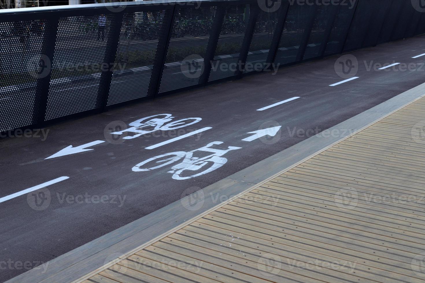 Pavement along the road for pedestrian traffic. photo