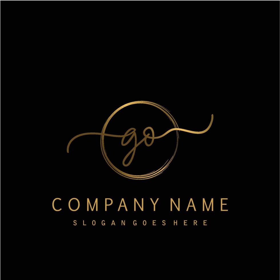 Initial GO handwriting logo with circle hand drawn vector