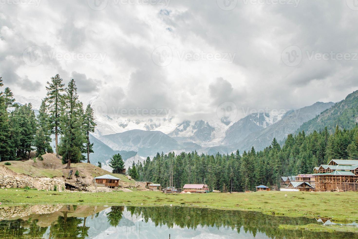 Replication fairy meadows nanga parbat beautiful landscape mountains view photo