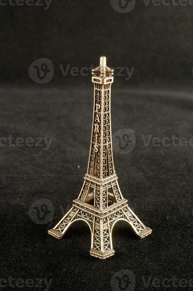 miniatura de la torre eiffel foto