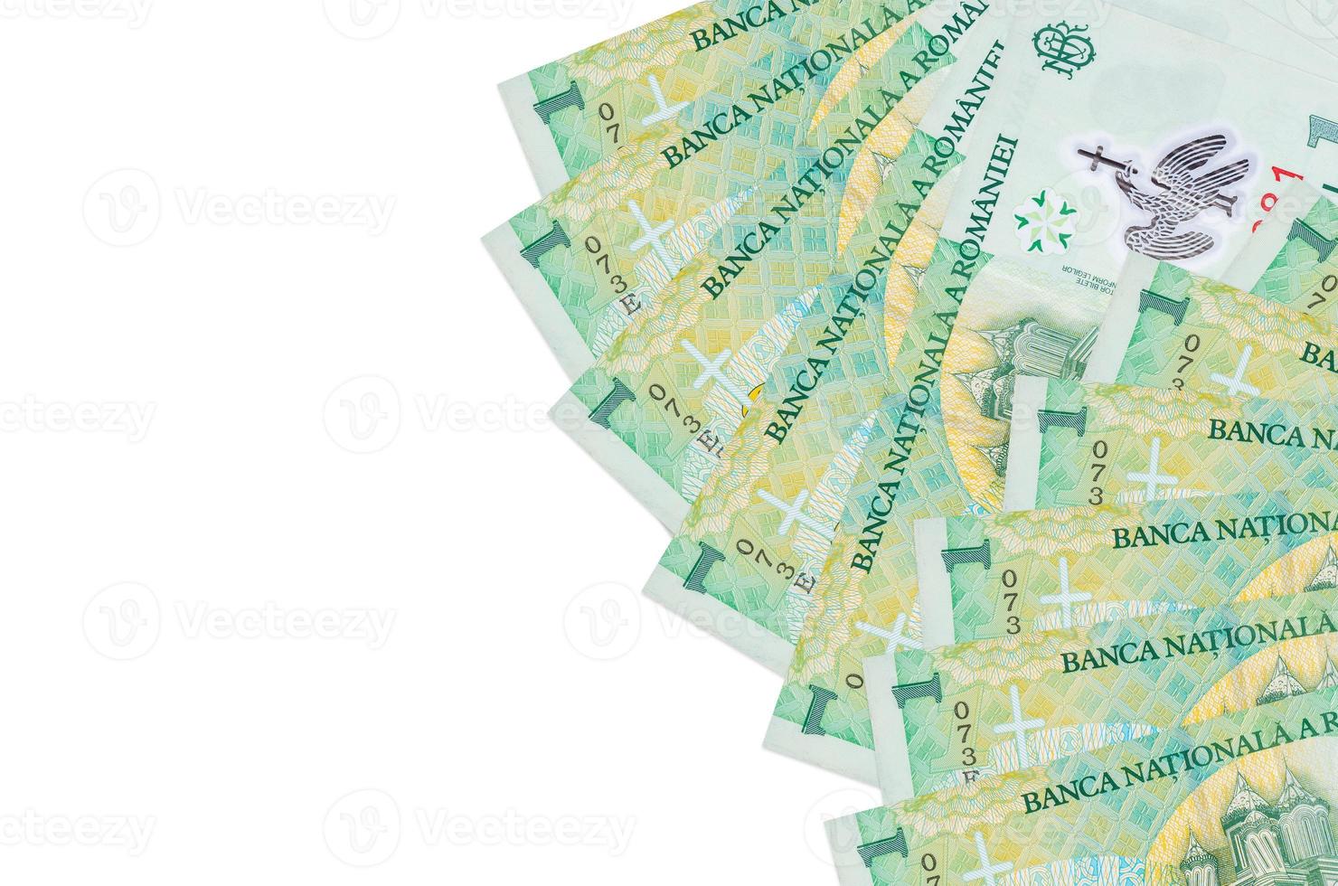 Los billetes de 1 leu rumano se encuentran aislados en fondo blanco con espacio de copia. fondo conceptual de vida rica foto