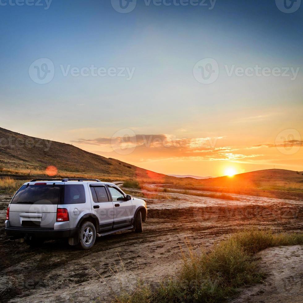 Crimea, hermosa puesta de sol foto