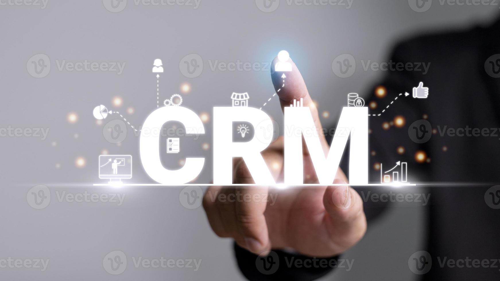 concepto de tecnología de internet empresarial de gestión de relaciones con clientes crm. foto