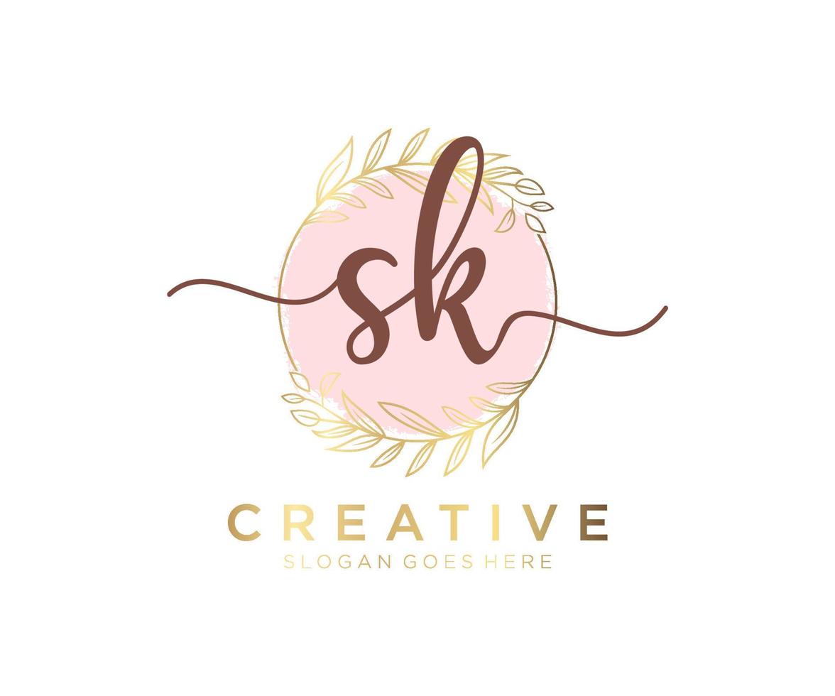 Initial YL feminine logo. Usable for Nature, Salon, Spa, Cosmetic and  Beauty Logos. Flat Vector Logo Design Template Element. 15476142 Vector Art  at Vecteezy