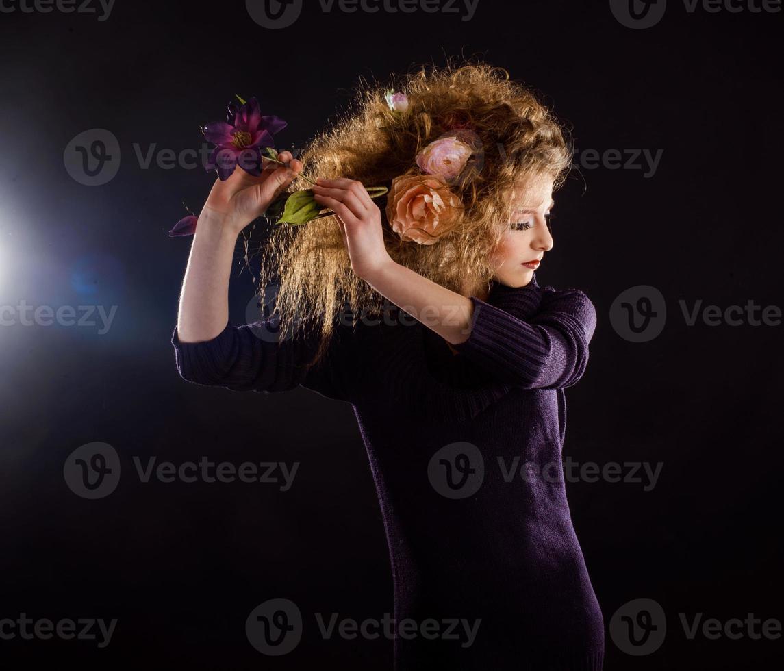 girl with curly hair photo