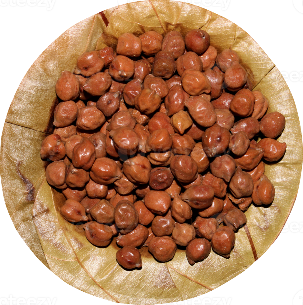 Chickpeas on a Sal Tree Leaf Plate. png