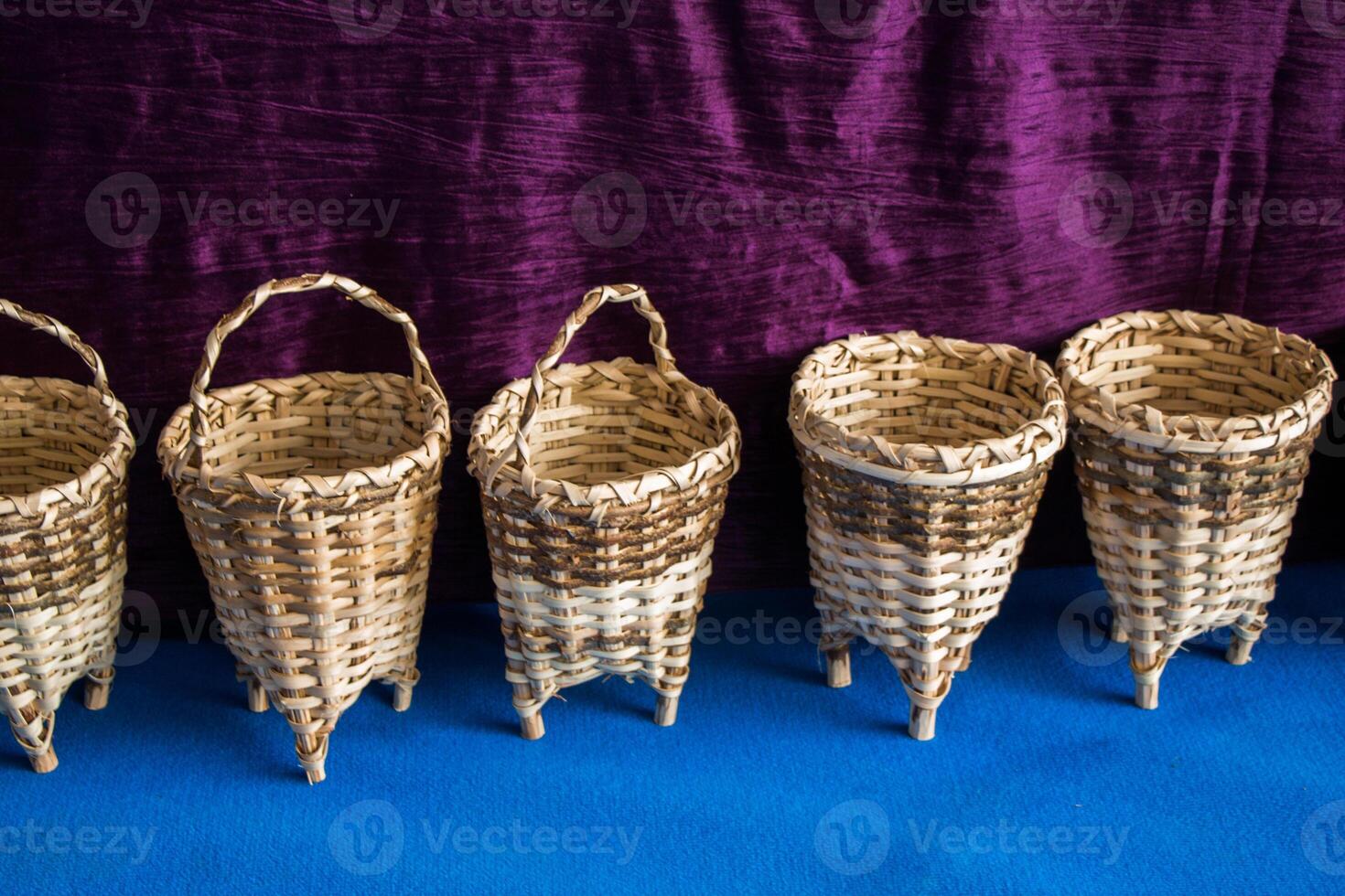 Empty wicker baskets for sale 15273270 Stock Photo at Vecteezy