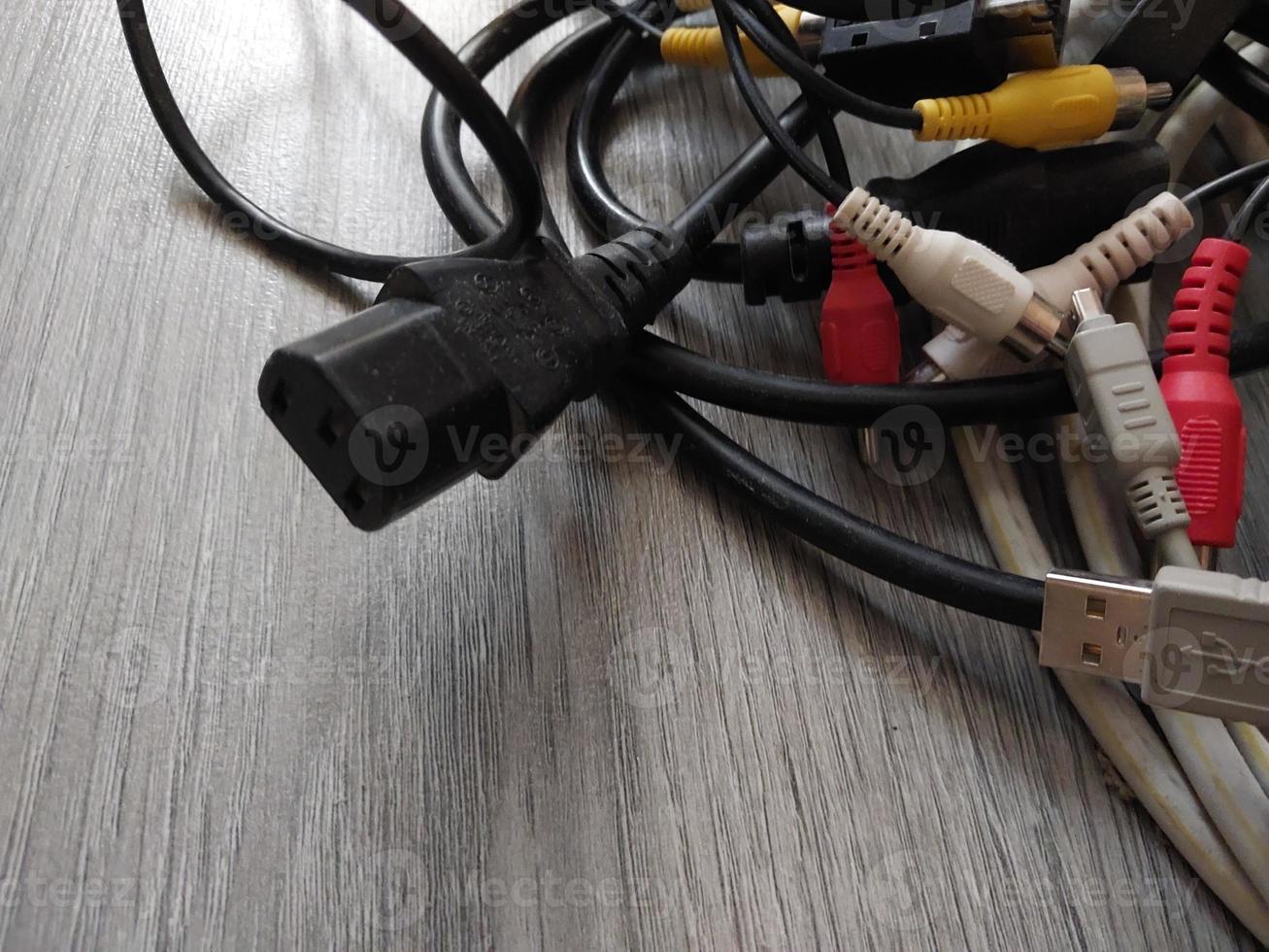 Electrical computer wires for current and information transfer photo