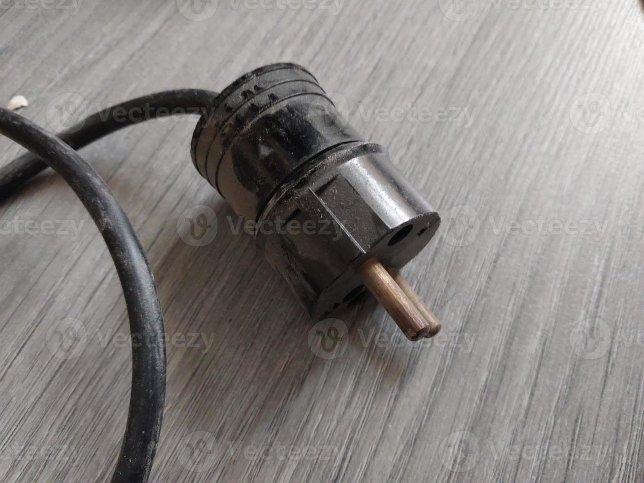 Electrical computer wires for current and information transfer photo