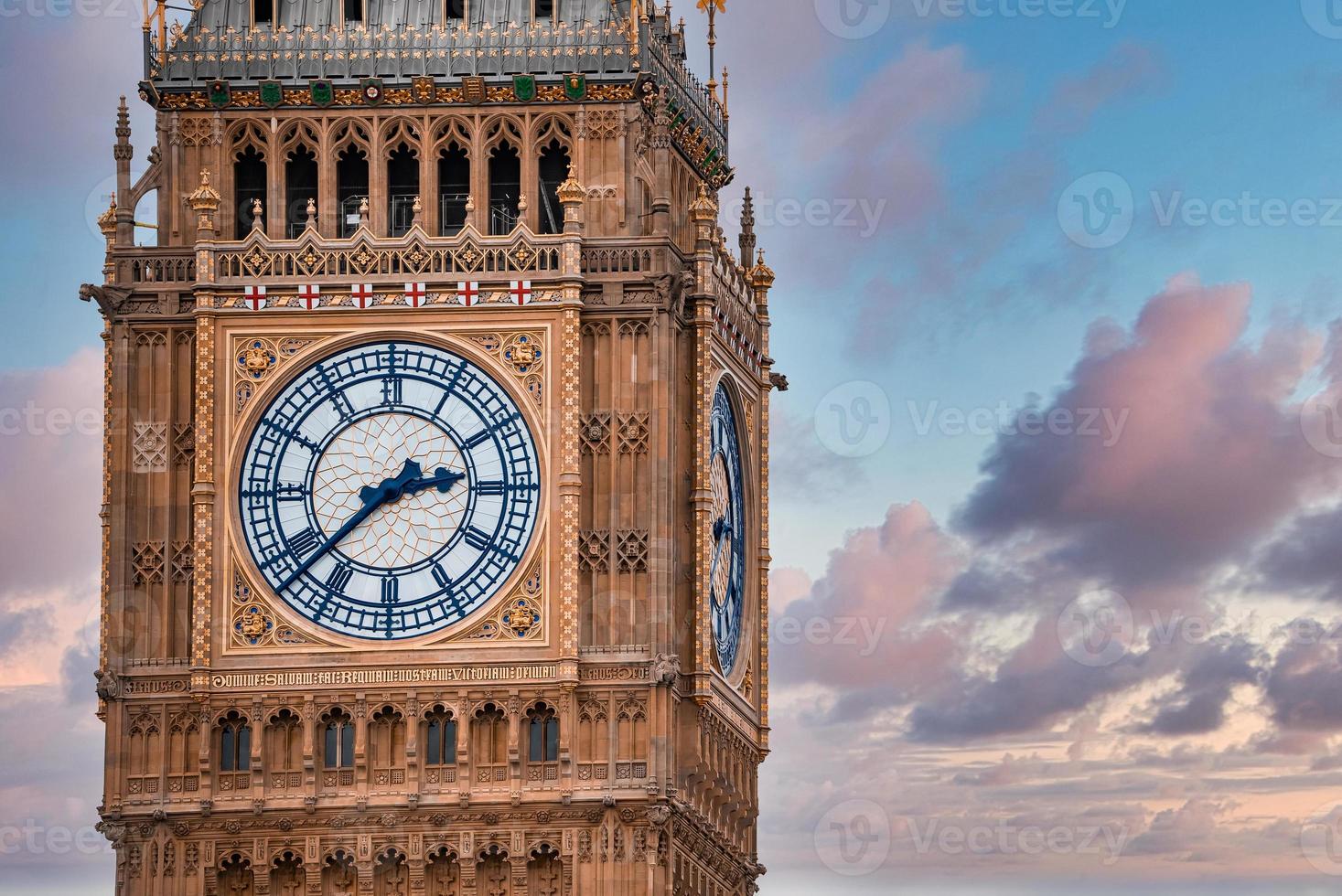 Close Up View Of The Big Ben Clock Tower And Westminster In London close-up-view-of-the-big-ben-clock-tower-and-westminster-in-london