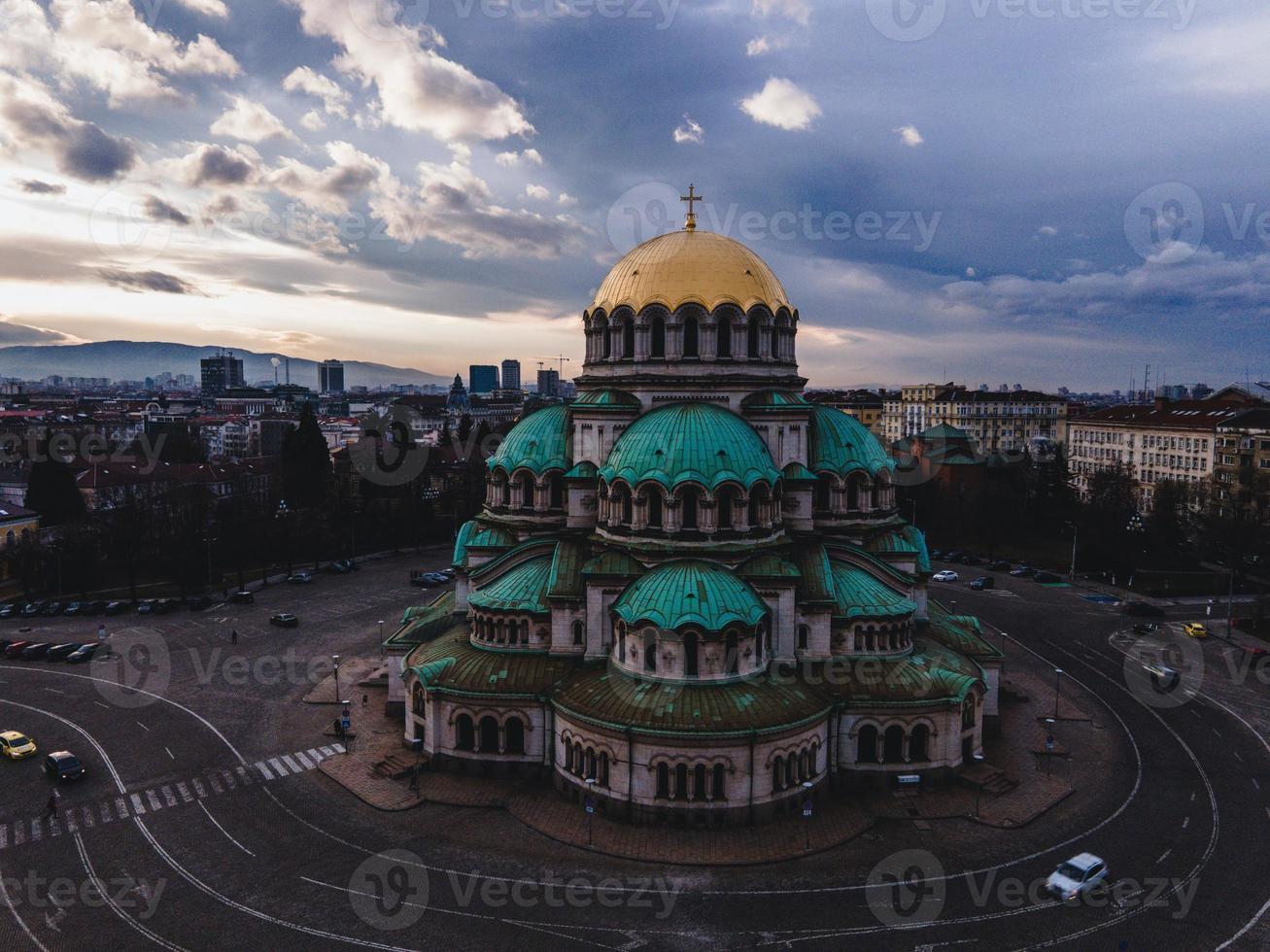 catedral de alexander nevsky en la ciudad de sofia, bulgaria foto