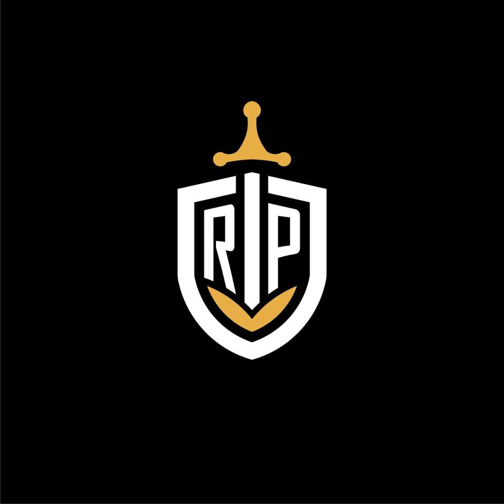 creative letter rp logo gaming esport con ideas de diseño de escudo y espada vector