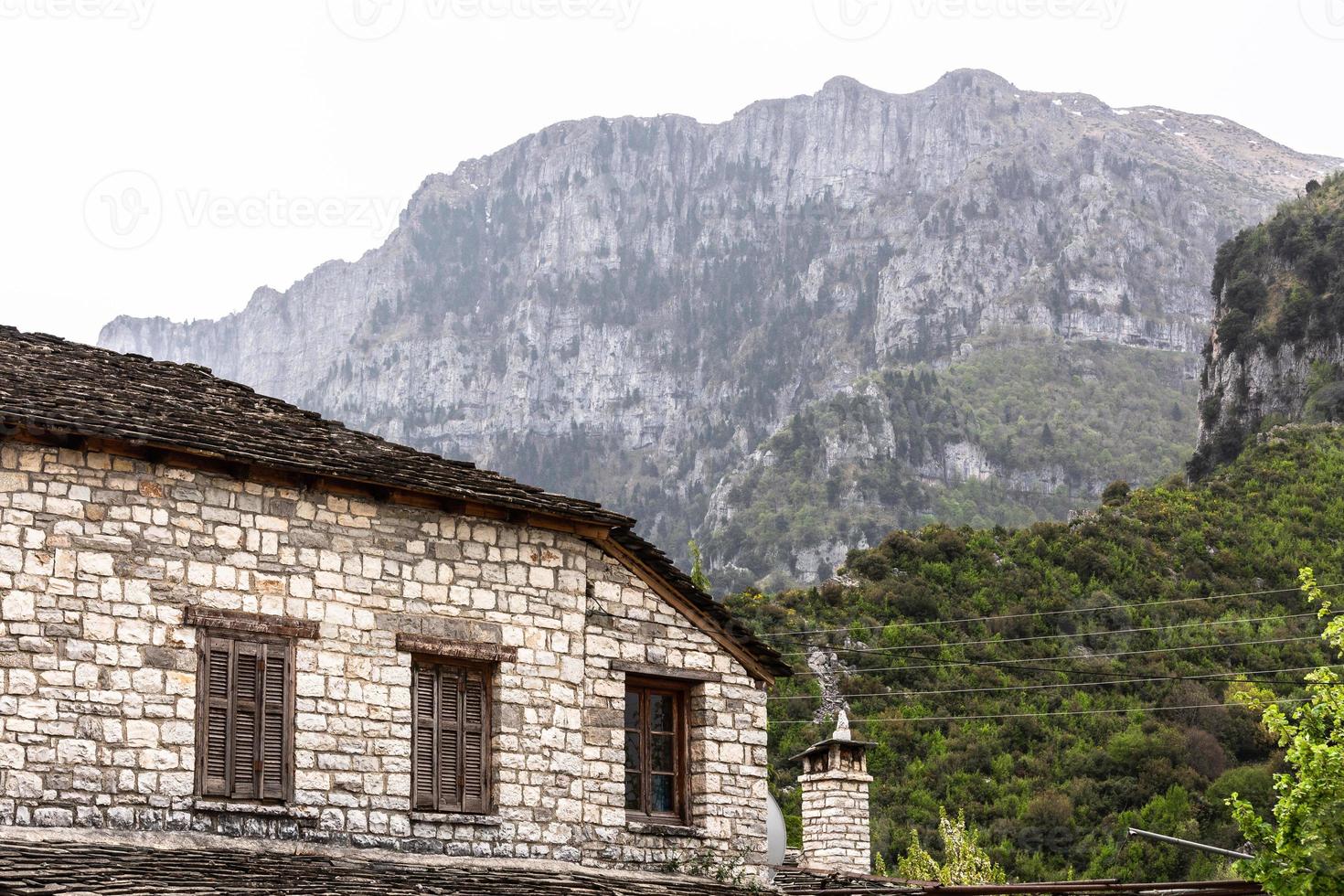 paisajes primaverales de las montañas de grecia foto